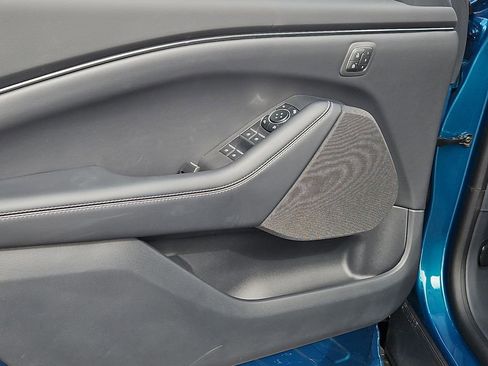 New 2026 Ford Mustang Mach-E Select w/ Comfort Package image 21