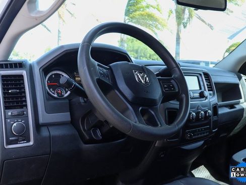 Used 2016 RAM 5500 Tradesman w/ Chrome Appearance Group image 17