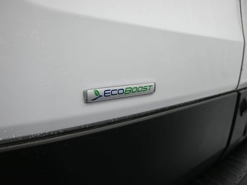 Used 2023 Ford Transit 350 XLT image 10