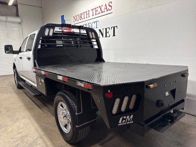 Used 2024 RAM 2500 Tradesman w/ Chrome Appearance Group AWD/4WD image 2
