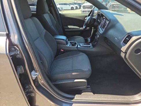 Used 2022 Dodge Charger SXT RWD image 22