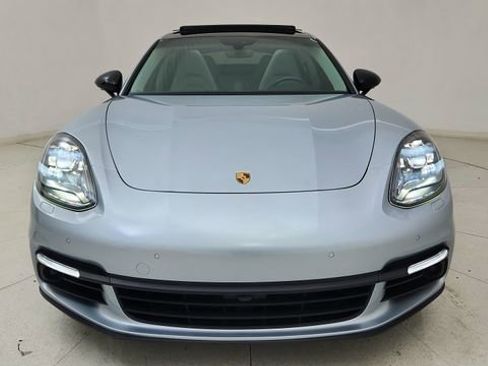 Used 2018 Porsche Panamera 4S image 13