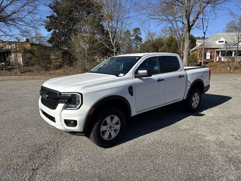New 2025 Ford Ranger XL image 3