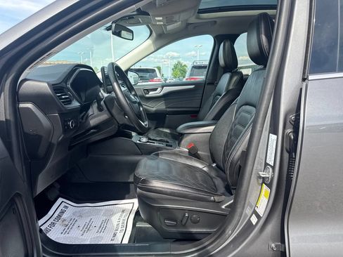 Used 2023 Ford Escape SE w/ PHEV Premium Package FWD image 29