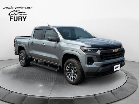 Used 2024 Chevrolet Colorado LT w/ LT Convenience Package III AWD/4WD image 1