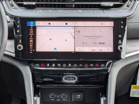 New 2026 Jeep Grand Cherokee Limited AWD/4WD image 17