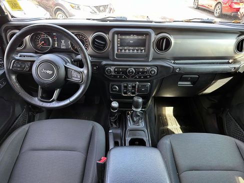 Used 2020 Jeep Gladiator Sport w/ Quick Order Package 24S AWD/4WD image 13