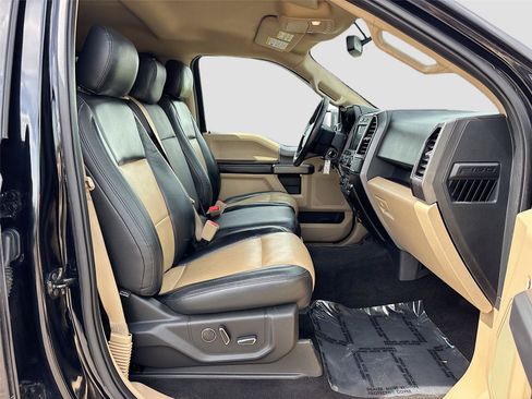 Used 2018 Ford F150 XLT w/ Equipment Group 302A Luxury RWD image 27