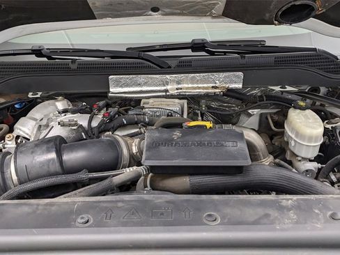 Used 2017 Chevrolet Silverado 3500 High Country image 46