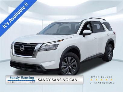 Used 2025 Nissan Pathfinder SV