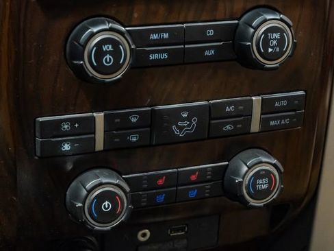 Used 2012 Ford F150 Lariat w/ Lariat Plus Pkg image 34