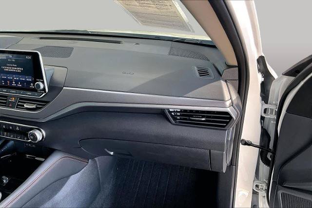 Certified 2024 Nissan Altima 2.5 SR FWD image 18