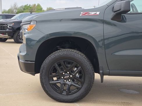 New 2026 Chevrolet Silverado 1500 Custom Trail Boss w/ Turbomax Blackout Package AWD/4WD image 19