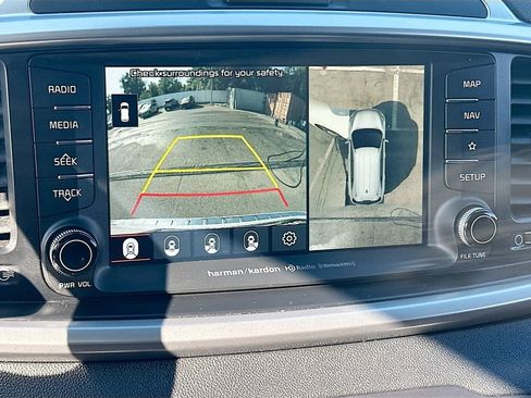 Used 2020 Kia Sorento SX FWD image 14