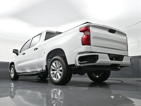 Used 2024 Chevrolet Silverado 1500 Custom image 26