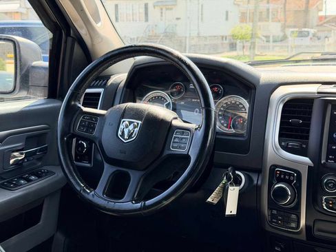 Used 2018 RAM 1500 Big Horn AWD/4WD image 25