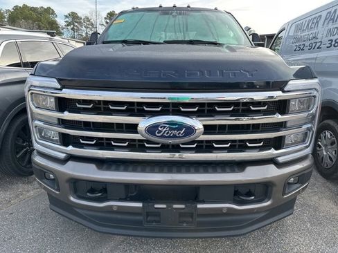 Used 2023 Ford F250 King Ranch image 13