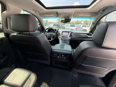 Used 2019 Chevrolet Tahoe Premier AWD/4WD image 11