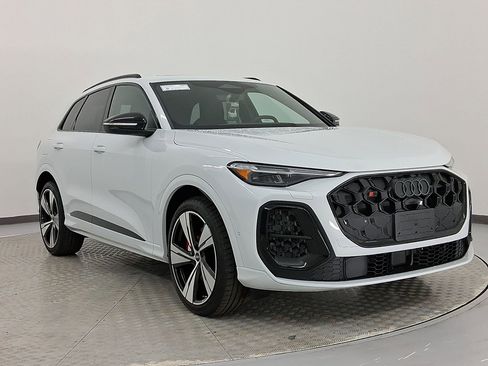 New 2025 Audi SQ5 Premium Plus image 7