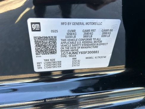 Used 2025 GMC Sierra 2500 SLE w/ Preferred Package image 35