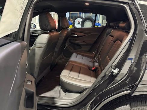 New 2026 Buick Envista Avenir image 8