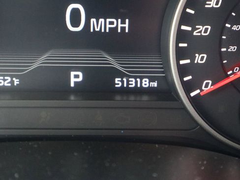 Used 2021 Kia Stinger GT2 image 28