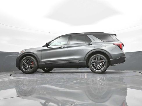 New 2026 Ford Explorer ST image 58