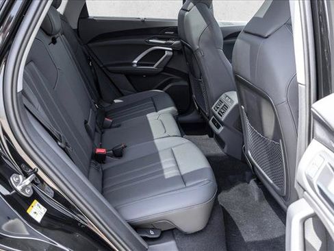 New 2026 Audi Q5 Premium Plus AWD/4WD image 23