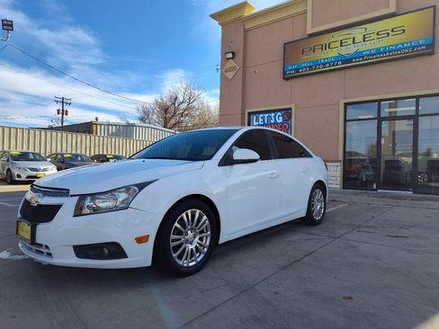 Used 2012 Chevrolet Cruze Eco image 8