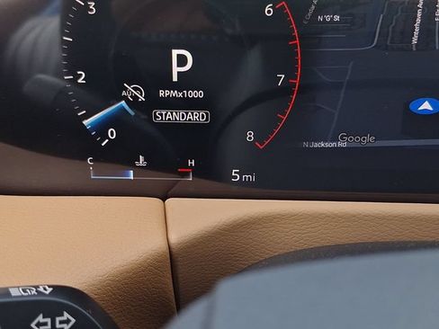 New 2026 Nissan Armada SL w/ Captain's Chari Seat Package AWD/4WD image 16