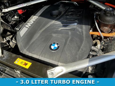 Used 2024 BMW X5 xDrive50e AWD/4WD image 31