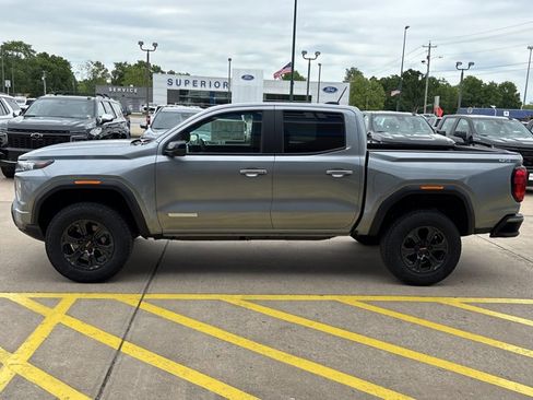 New 2025 GMC Canyon Elevation w/ Convenience Package image 8