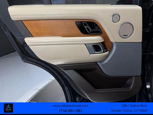 Used 2018 Land Rover Range Rover Supercharged AWD/4WD image 18