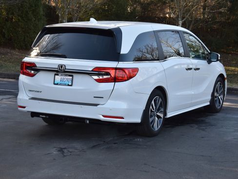 Used 2022 Honda Odyssey Touring image 7