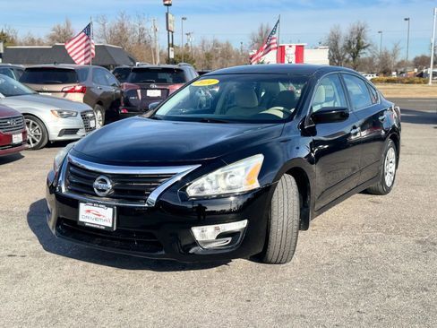 Used 2014 Nissan Altima 2.5 S image 7