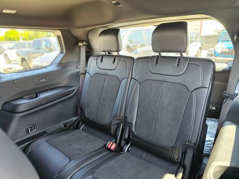 New 2026 Jeep Grand Cherokee L 4WD image 22