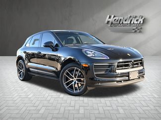 Used 2023 Porsche Macan video 2