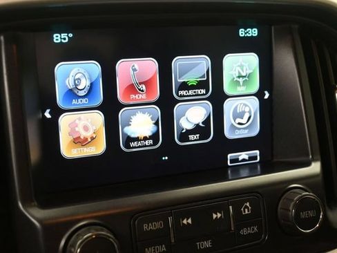 Used 2018 GMC Canyon SLT w/ Driver Alert Package AWD/4WD image 17