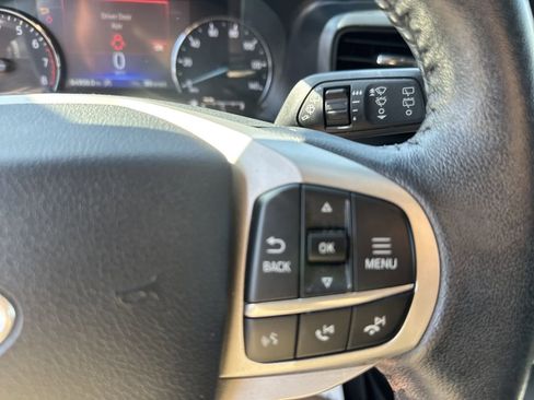 Used 2021 Ford Explorer XLT image 20