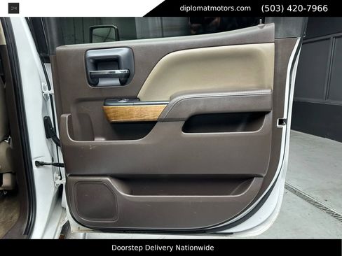 Used 2017 Chevrolet Silverado 1500 LTZ w/ Max Trailering Package image 38