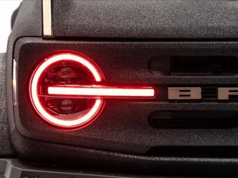 Used 2022 Ford Bronco Outer Banks image 44