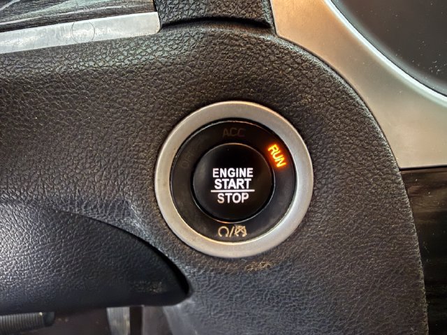 Used 2019 Chrysler 300 Touring L w/ Quick Order Package 22F RWD image 11