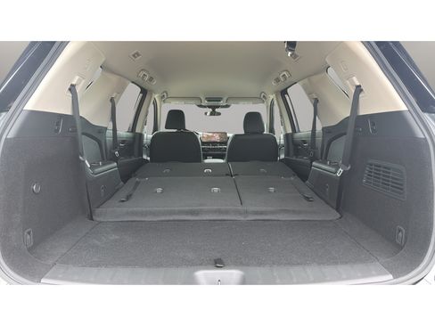 New 2026 Nissan Pathfinder SL AWD/4WD image 14