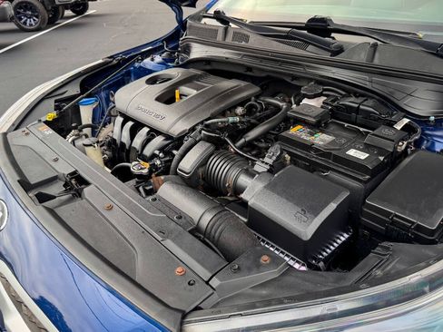 Used 2020 Kia Forte LXS FWD image 28