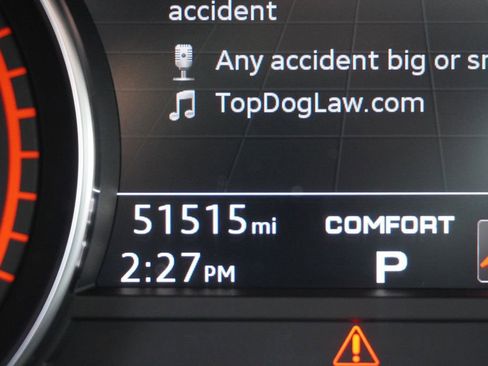 Used 2019 Audi A4 2.0T Premium w/ Convenience Package image 9