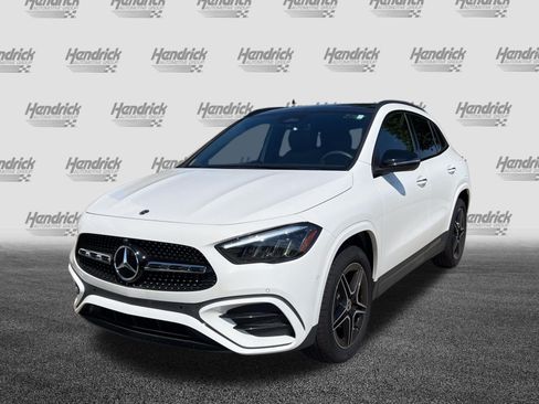 Used 2024 Mercedes-Benz GLA 250 4MATIC image 5
