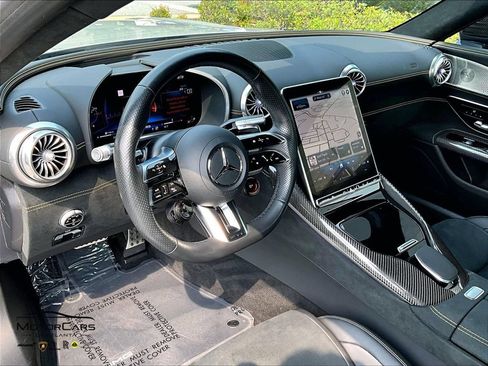 Used 2025 Mercedes-Benz AMG GT 63 image 12