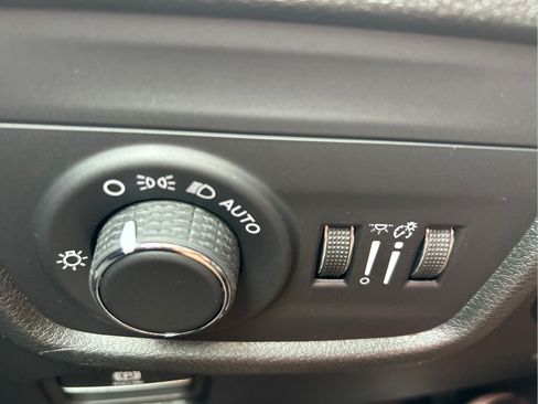 New 2026 Jeep Grand Cherokee Laredo X RWD image 25