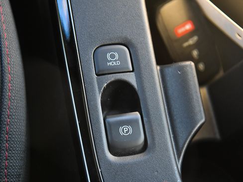 Used 2024 Toyota Corolla SE w/ SE Package image 29