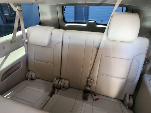 Used 2019 GMC Yukon XL Denali w/ Denali Ultimate Package image 26